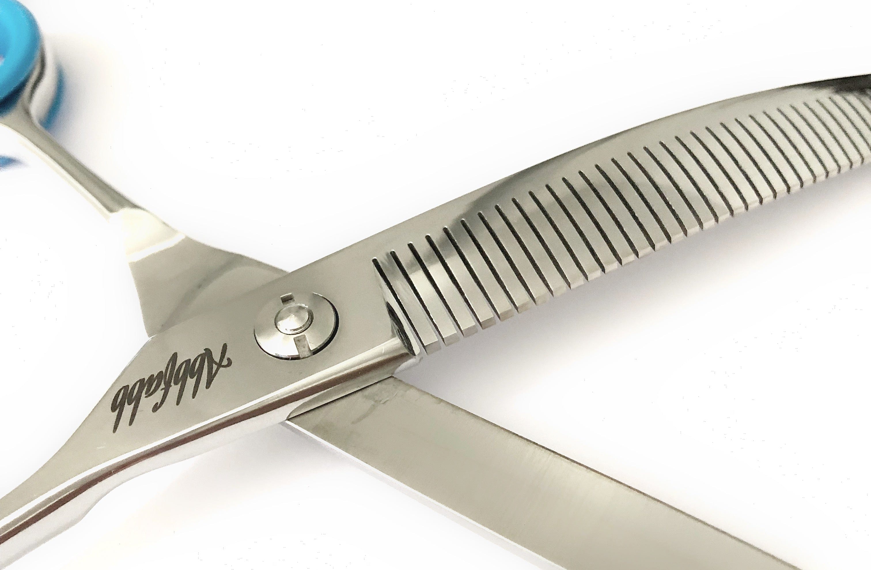 Abbfabb Grooming Scissors Ltd 7" 40 Piano Teeth Reversible Curved Thinning Scissor. 7" Flippable curved fluffer