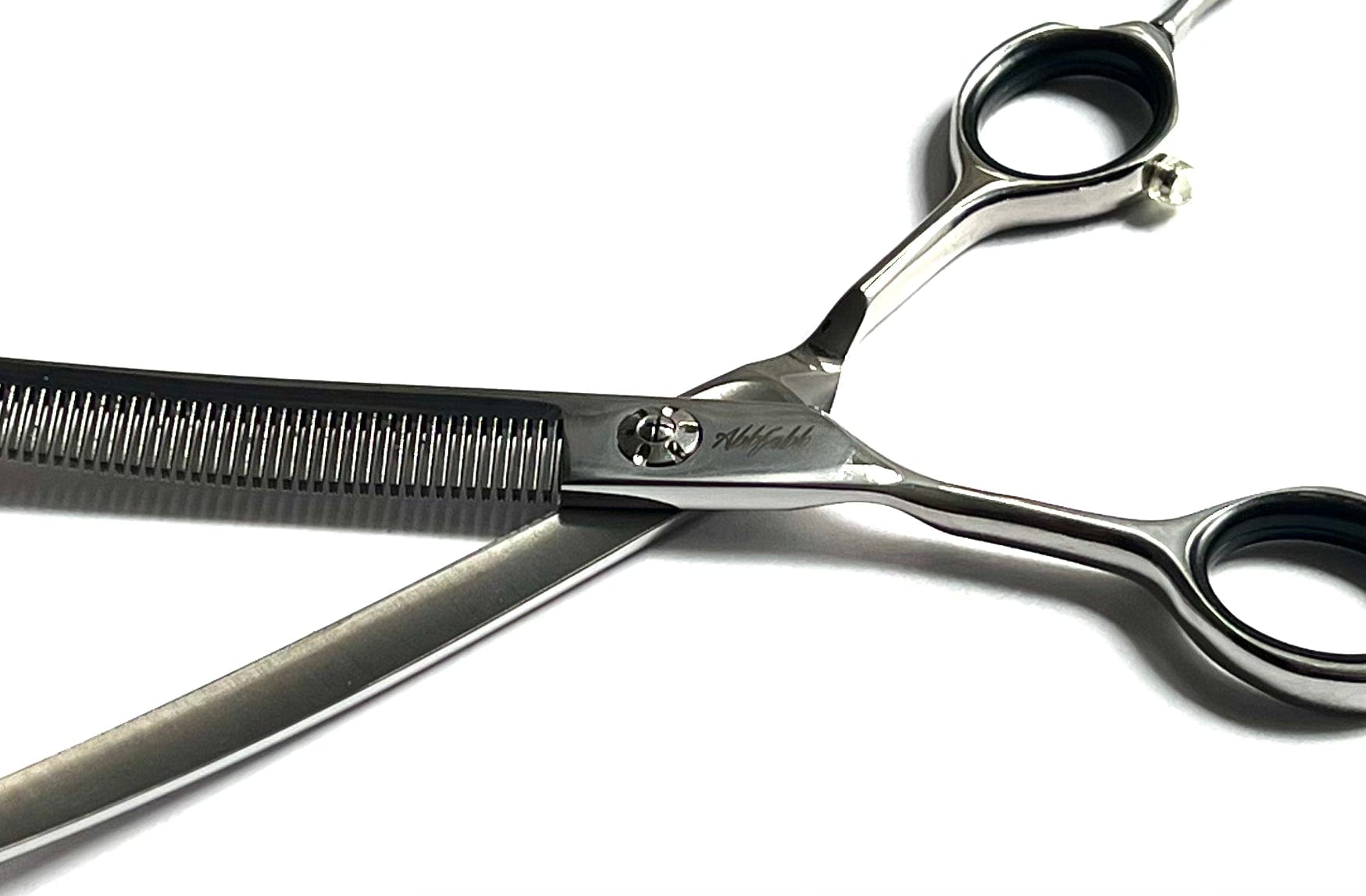Abbfabb Grooming Scissors Ltd Left Handed 7” Reversible Curved Blending Dog Grooming Scissor. Left Handed 7" Flippable Blending Scissor with Micro Serrate Teeth. 